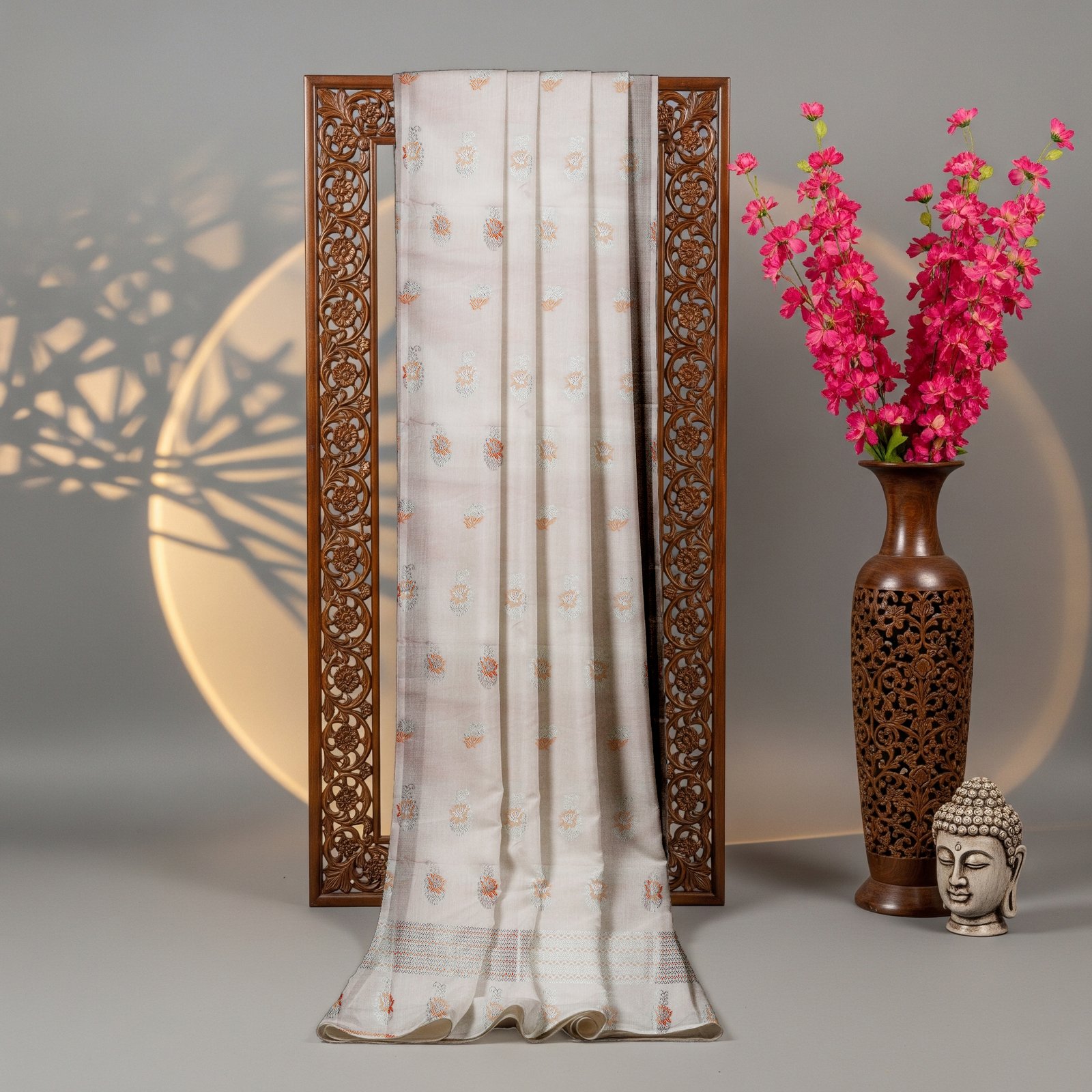 MMD Kesapat Cotton Sador Mekhela with unstitched Blouse piece - Image 2