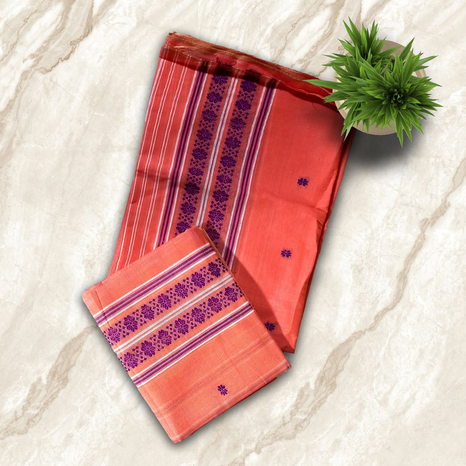Handcrafted Silk Cotton Sador Mekhela with unstitched Blouse piece - Image 2