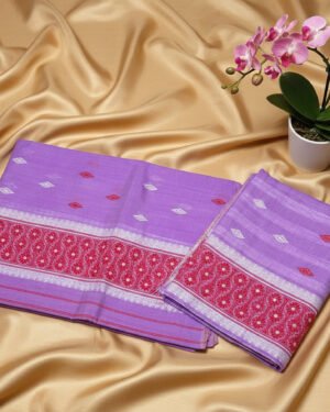 a handmade Nunee Cotton Sador Mekhela with unstitched Blouse piece