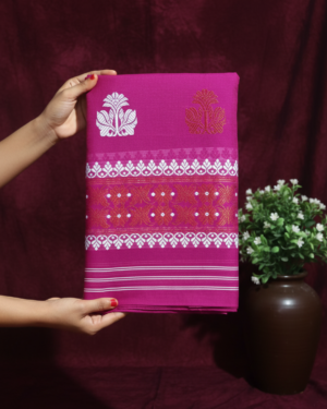 Handcrafted Silk Cotton Sador Mekhela with unstitched Blouse piece