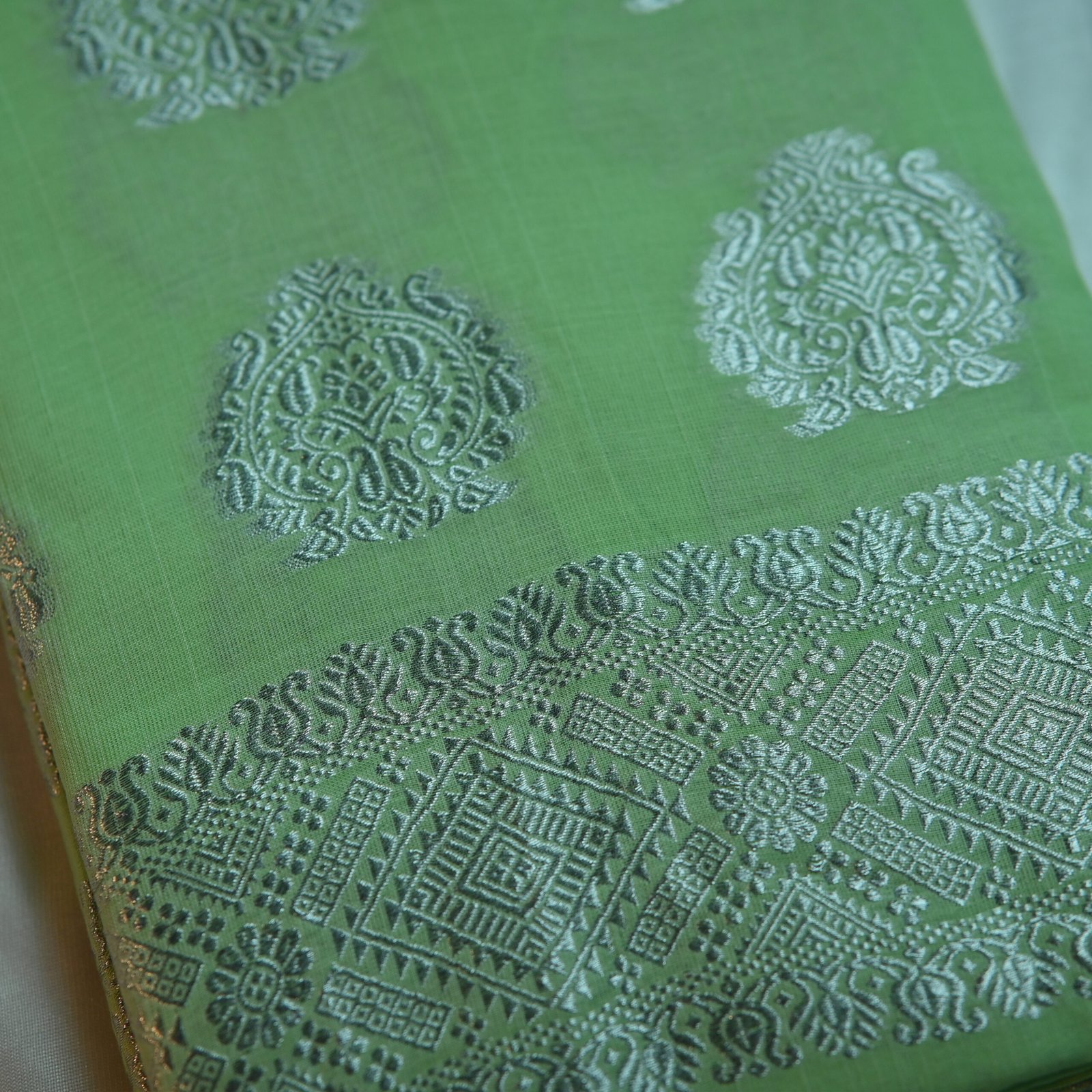 Mastrise Sador mekhela with unstitched blouse - Image 2